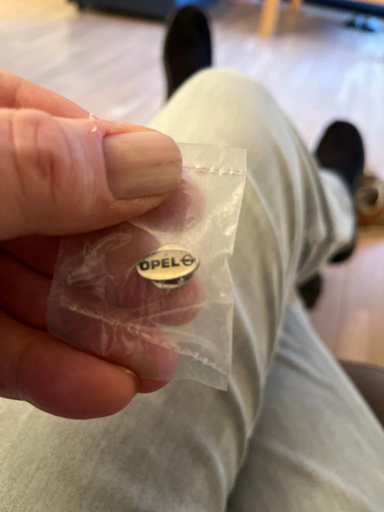 Opel Speldje - Nieuw in verpakking, Ophalen of Verzenden, Zo goed als nieuw
