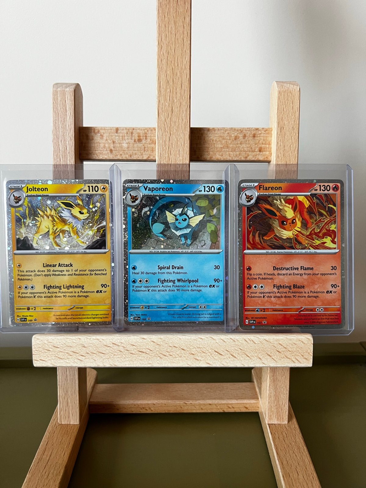 Pokémon Kaarten: Jolteon, Vaporeon, Flareon prismatic set, Ophalen of Verzenden, Zo goed als nieuw, Meerdere kaarten