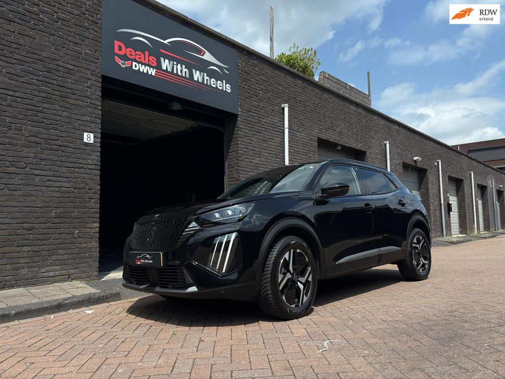 Peugeot 2008 1.2 Hybrid 136 GT, Auto's, Gebruikt, Euro 6, 1199 cc, Zwart