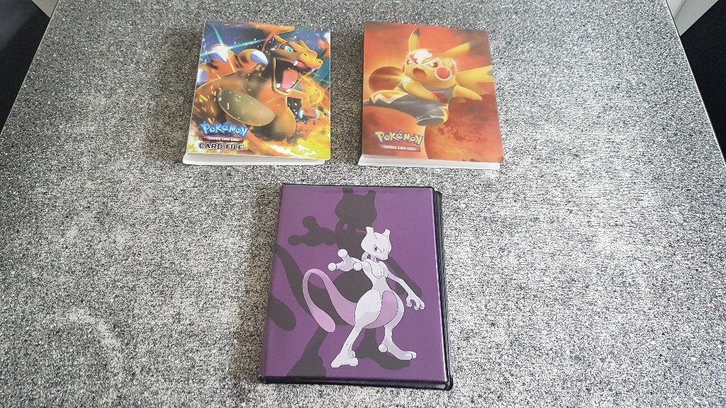 6 pokemon mappen voor  120 kaarten per map in te doen, Hobby en Vrije tijd, Ophalen of Verzenden, Zo goed als nieuw