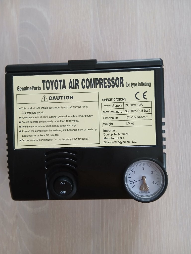 Auto Air Compressor, Ophalen, Zo goed als nieuw