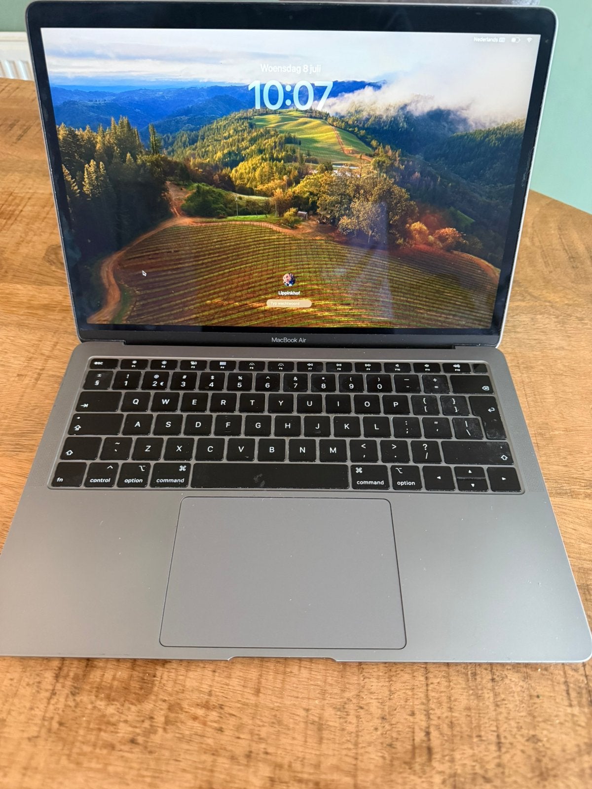 MacBook Air 13-inch 2019 Compleet met doos en accessoires, Computers en Software, Apple Macbooks, Ophalen, Qwerty, 8 GB, 13 inch