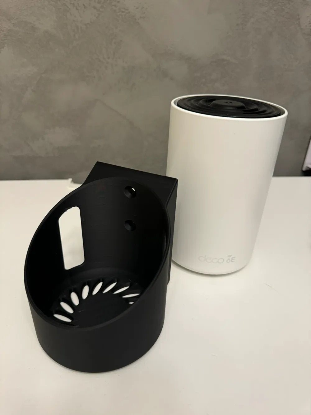 Muurbeugel voor TP-Link Deco XE75 - Zwart/Wit, Computers en Software, Routers en Modems, Ophalen of Verzenden, Nieuw