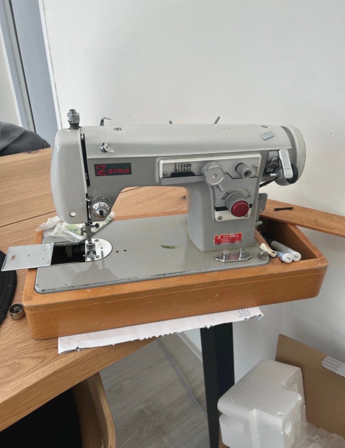 Zerna Naaimachine - Vintage Model, Ophalen