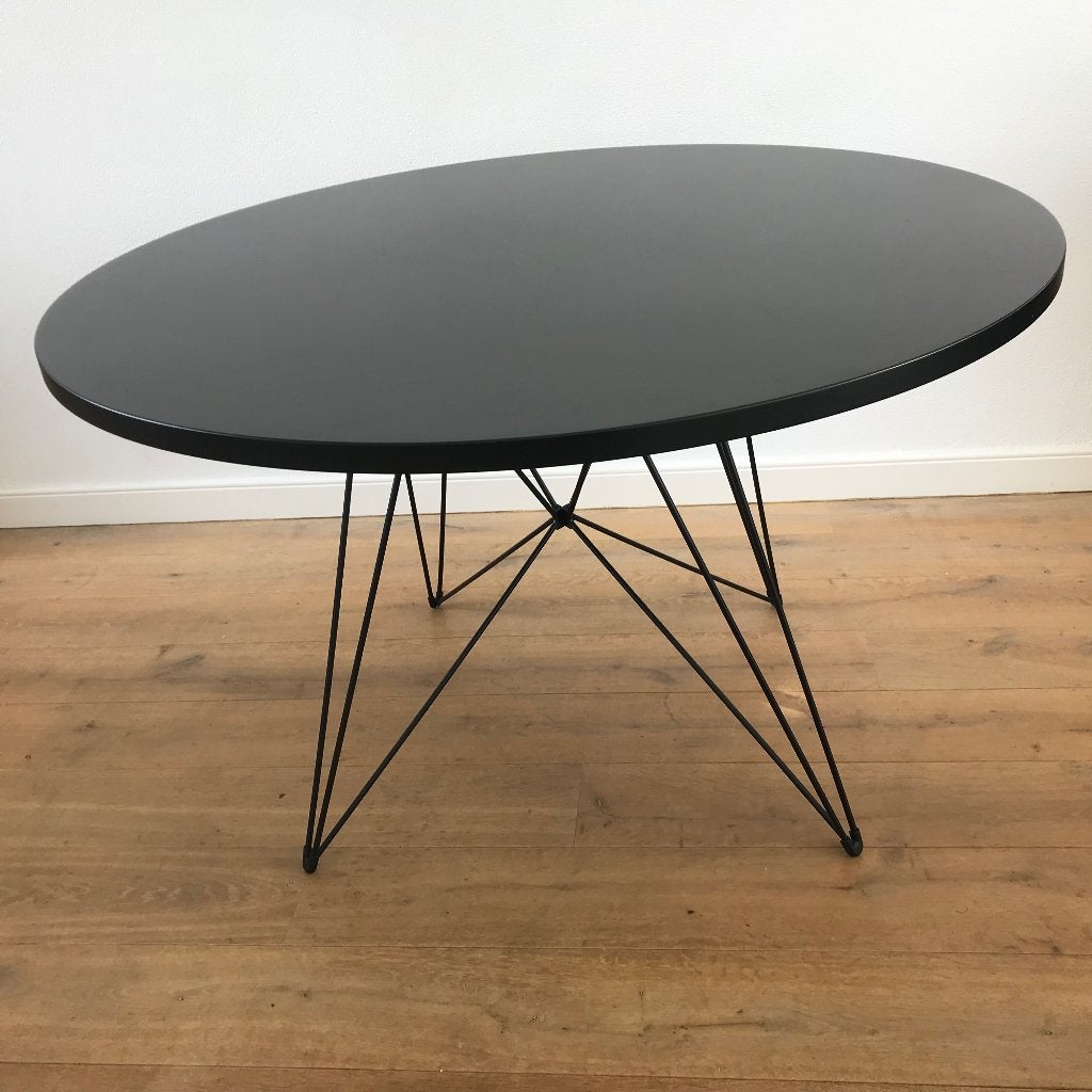 Magis Tavolo XZ3 ronde tafel bureau zwart design, Gebruikt, Ophalen of Verzenden, Nvt, Nvt