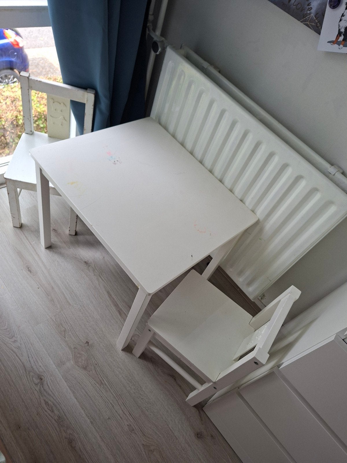 Kindertafeltje met twee stoeltjes, Kinderen en Baby's, Kinderkamer | Tafels en Stoelen, Ophalen