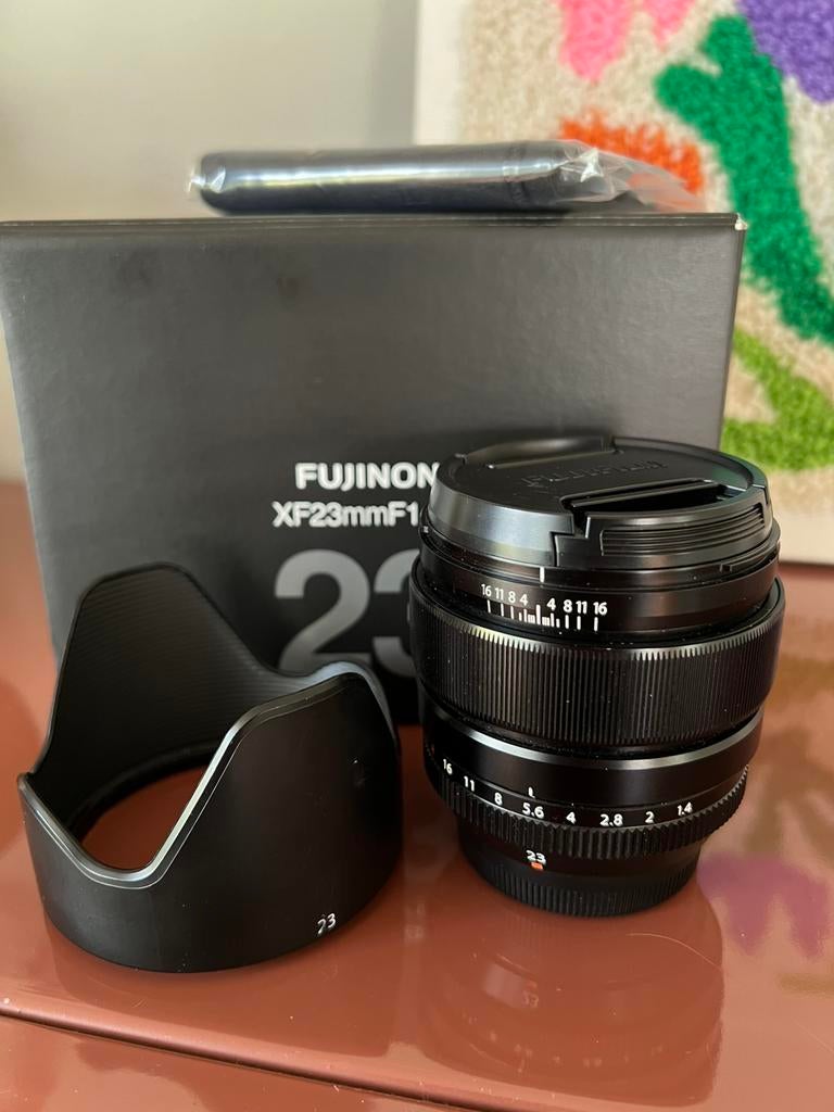 Fujifilm XF 23mm 1.4 R, Ophalen of Verzenden, Zo goed als nieuw, Standaardlens
