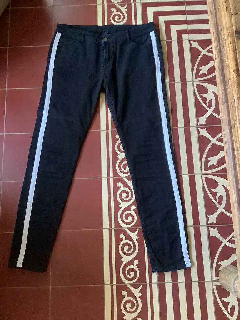 10 days broek 42, Ophalen of Verzenden, Zo goed als nieuw