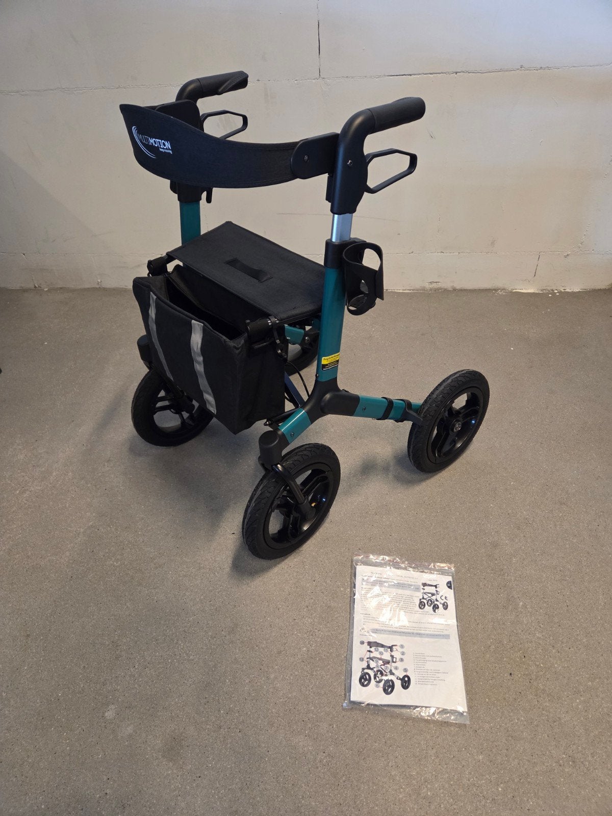 Outdoor rollator met grote(re) luchtbanden, Ophalen