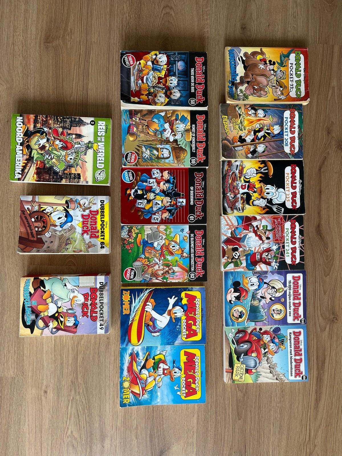 Grote collectie Donald Duck: Boekjes, Pockets, Vakantieboeke, Meerdere stripboeken, Ophalen, Gelezen