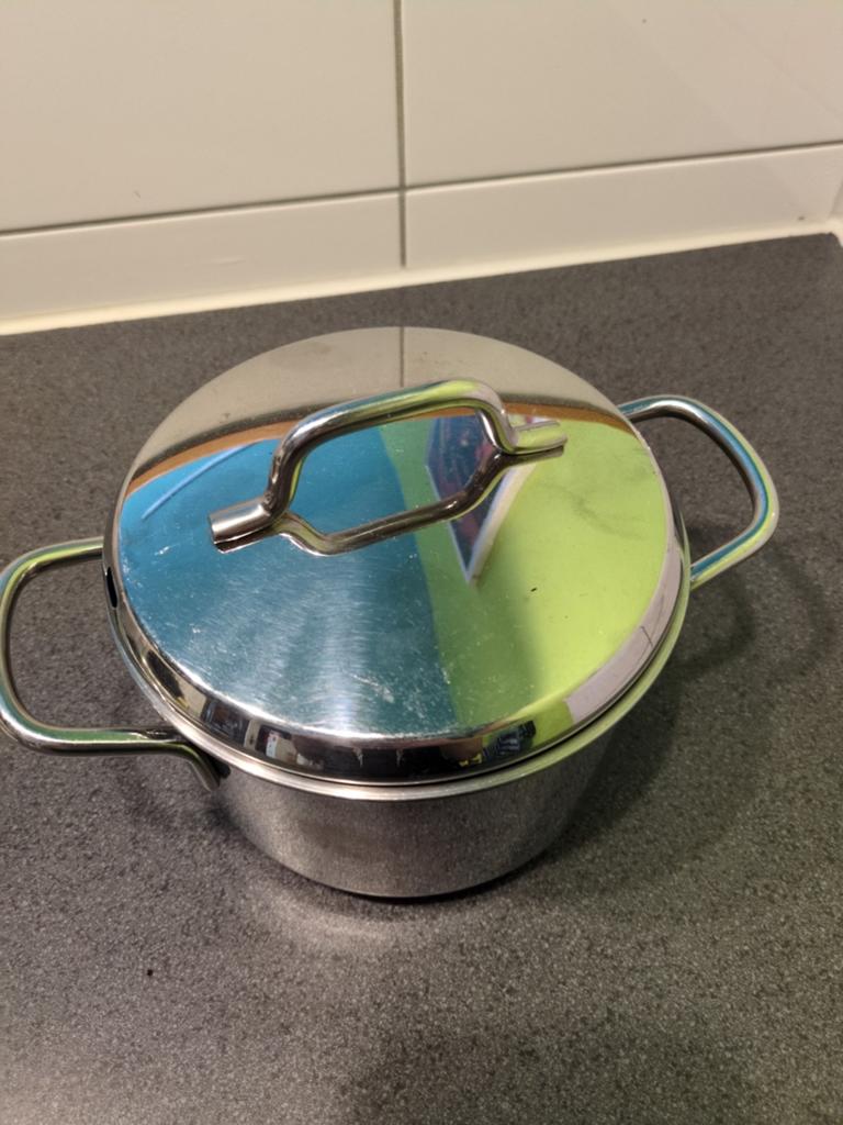 Kleine Hema RVS Kookpan met Deksel - Gebruikt, Ophalen of Verzenden, Gebruikt, Rvs, Kookpan of Snelkookpan
