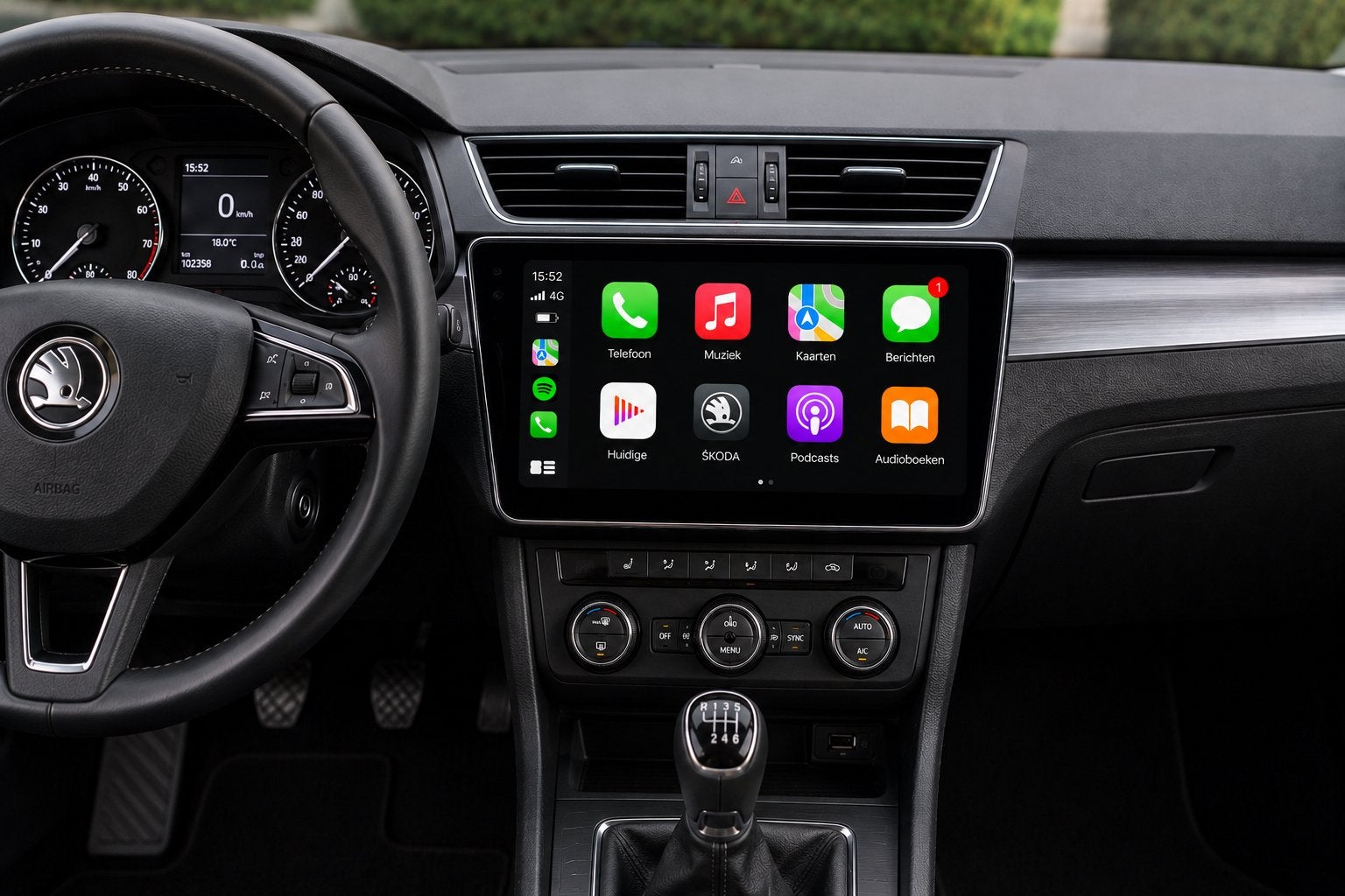 Skoda Fabia Octavia Superb Kodiaq CarPlay Android Auto, Ophalen, Zo goed als nieuw