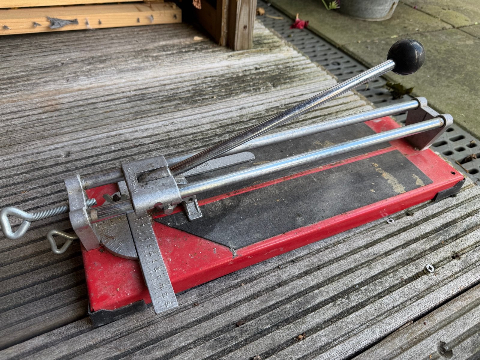 Tegelsnijder - Handgereedschap voor tegelwerk, Doe-het-zelf en Verbouw, Gereedschap | Handgereedschap, Ophalen of Verzenden, Gebruikt
