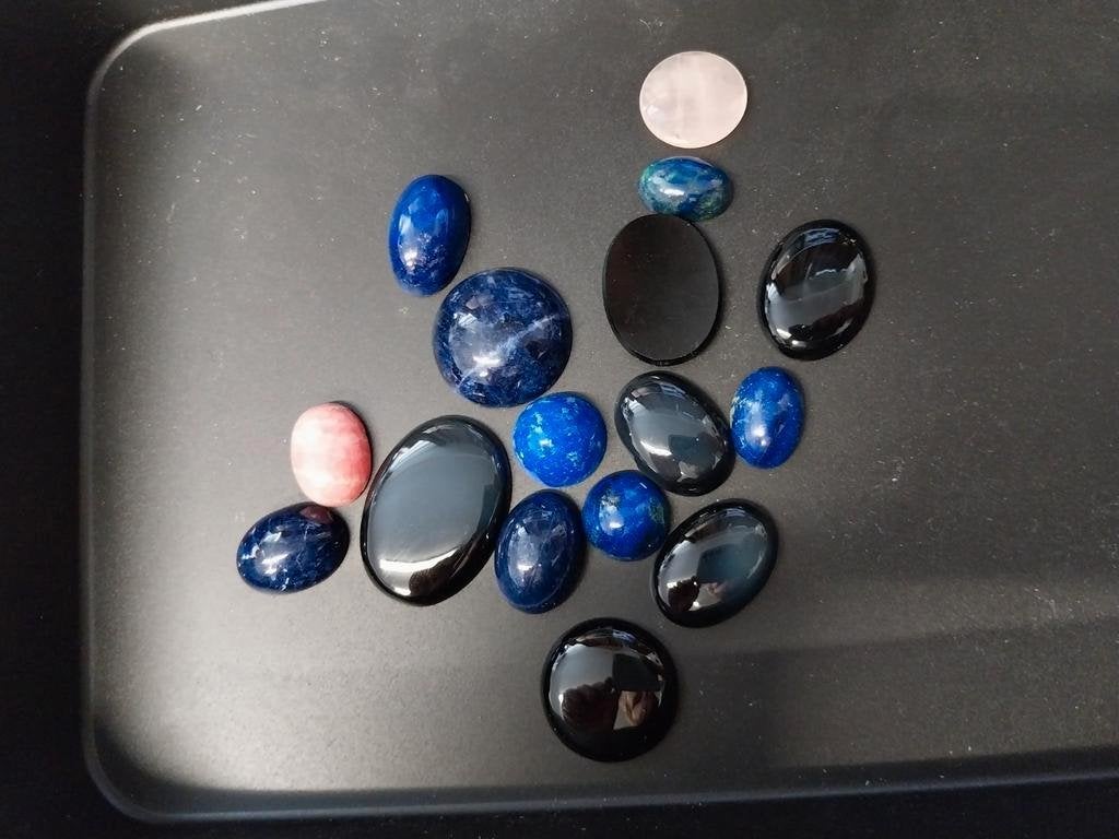 Lot met edelsteen cabochons uit idar oberstein, Ophalen of Verzenden