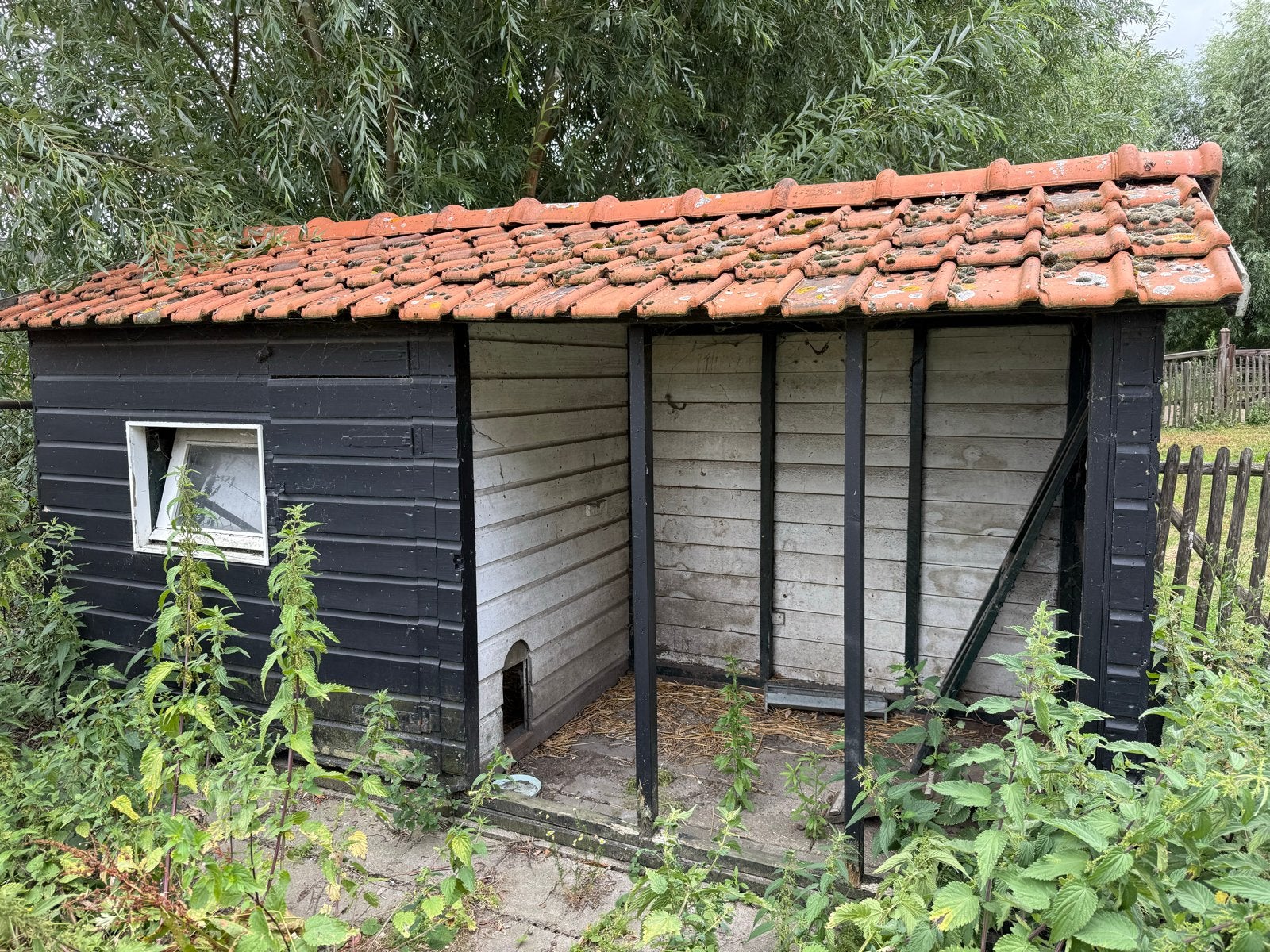 Groot houten kippenhok met pannendak, Dieren en Toebehoren, Ophalen, Gebruikt, Kippenhok of Kippenren