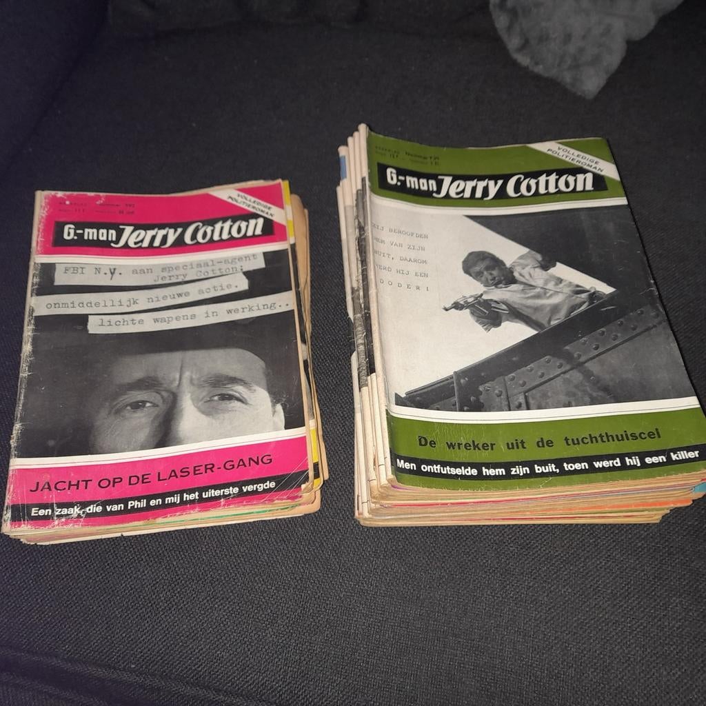 50 weekbladen Jerry Cotton jaren 70, Ophalen of Verzenden, Gelezen, Overige typen