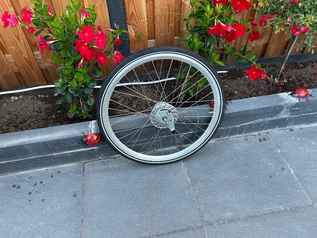 Achterwiel 28 inch 8 NEXUS versnellingen rollerbrakes, Wiel, Gebruikt, Ophalen of Verzenden, Shimano Nexus 8 versnellingen