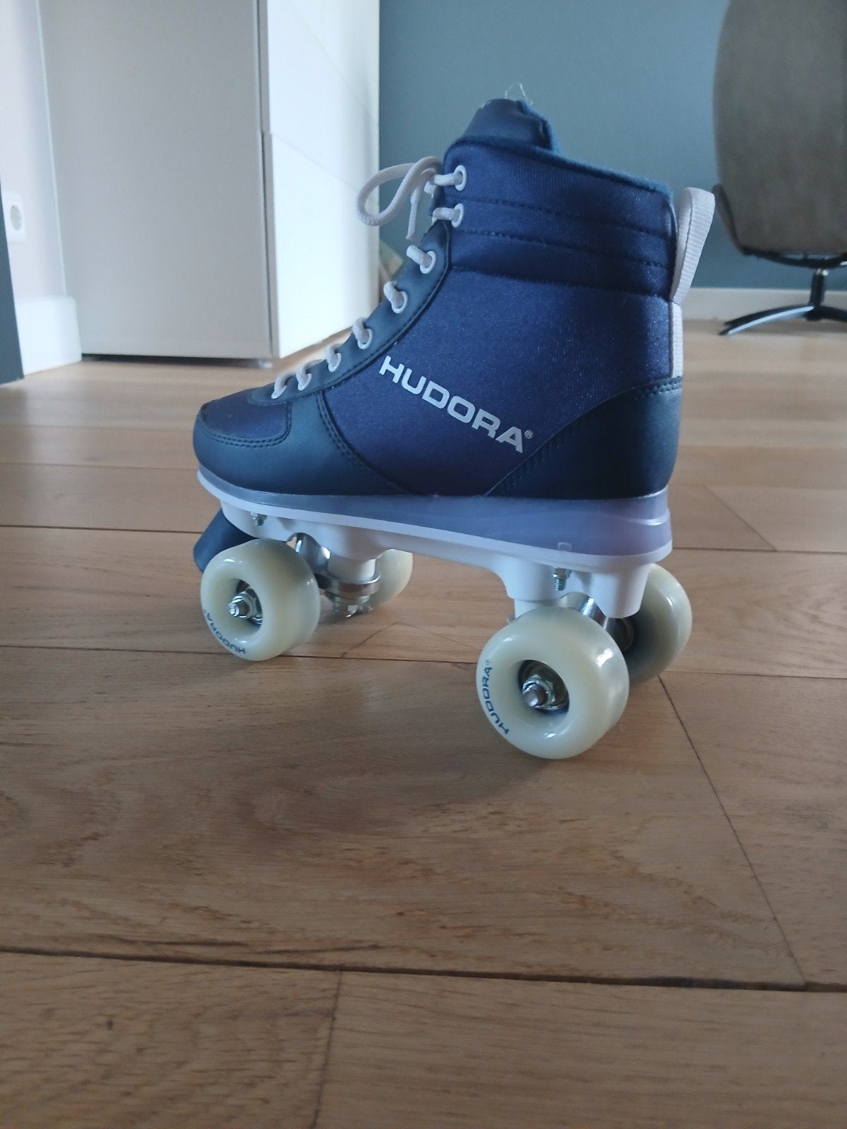 hudora rolschaatsen maat 35-36, Ophalen of Verzenden, Zo goed als nieuw