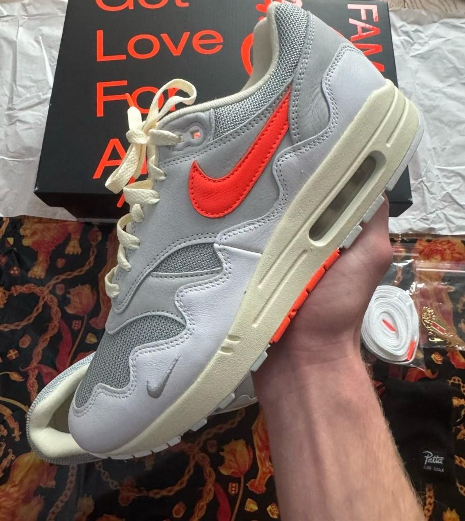 Nike Air Max 1 Patta Waves 'White Hyper Crimson', Wit, Nike, Nieuw, Ophalen of Verzenden