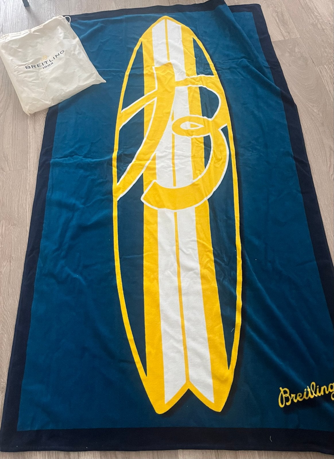 Nieuw Breitling badlaken 180x100 cm origineel
