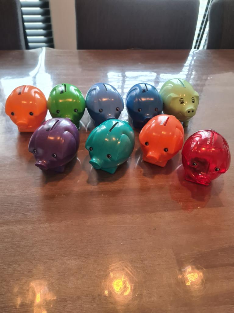Spaarpot varkens rabobank, Verzamelen, Spaarpotten, Ophalen of Verzenden, Gebruikt, Kunststof, Overige thema's