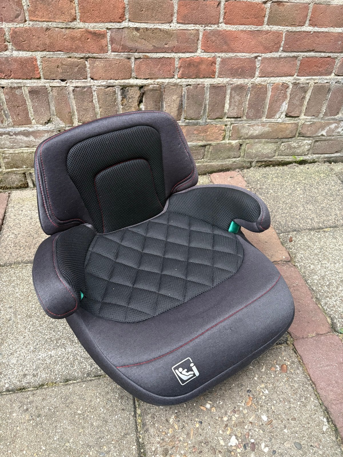 FreeON Cosmo Plus i-Size Autostoelverhoger met rugleuning, Autogordel of Isofix, Gebruikt, 22 t/m 36 kg, Afneembare rugleuning