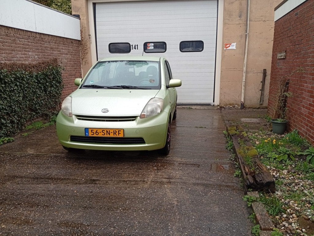 Daihatsu SIRION Airco elektrische ramen, Auto's, Voorwielaandrijving, Elektrische ramen, Gebruikt, Bedrijf