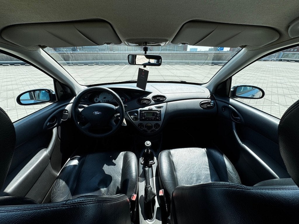 Ford Focus 1.6-16V Futura CLIMA LEER ELEKTRISCHE RAMEN NAP, Auto's, Ford, 1596 cc, Gebruikt, Zwart, 4 cilinders