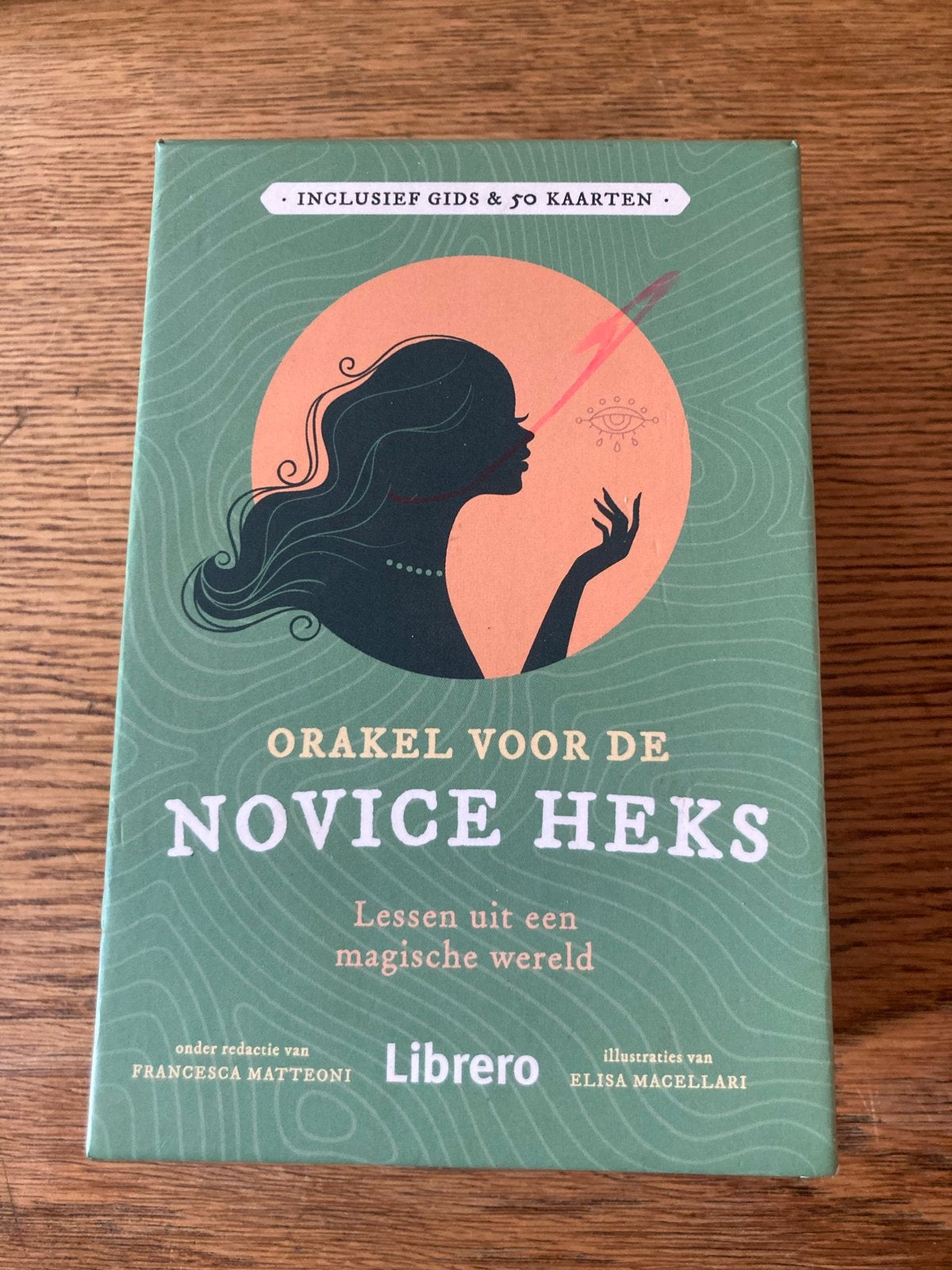 Orakel voor de Novice Heks: Lessen uit een magische wereld, Ophalen of Verzenden, Gelezen, Tarot of Kaarten leggen, Overige typen