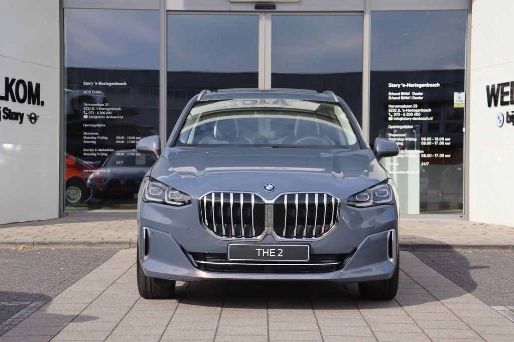 BMW 2 Serie Active Tourer 225e xDrive Automaat / Trekhaak /, Automaat, LED verlichting, 1800 kg, Leder
