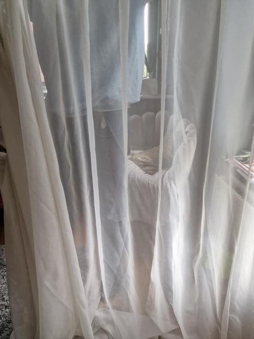 3x Roomkleurige Vitrage 196x183 cm met Haakjes, Vitrage, Gebruikt, Met haken, Ophalen of Verzenden