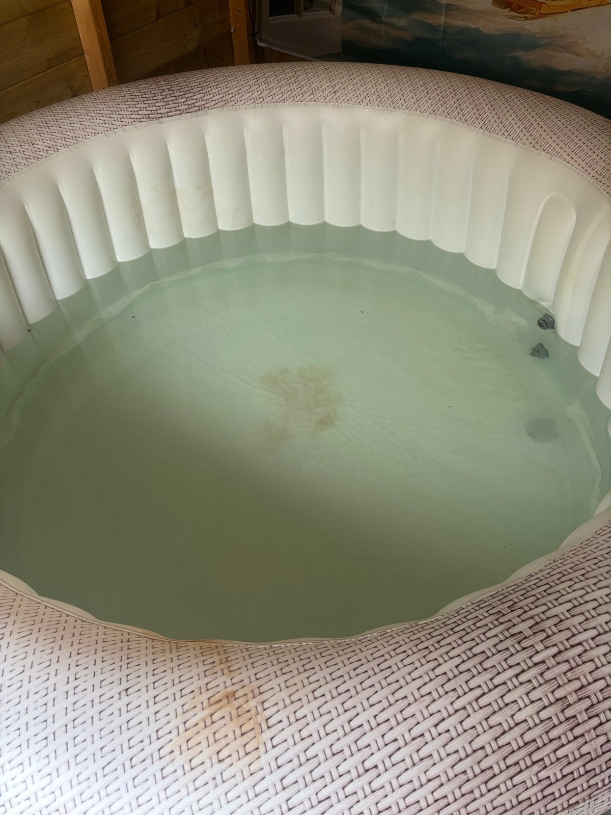 Bestway Lay-Z-Spa Miami opblaasbare jacuzzi met vlekken, Tuin en Terras, Ophalen, Gebruikt, Pomp, Opblaasbaar