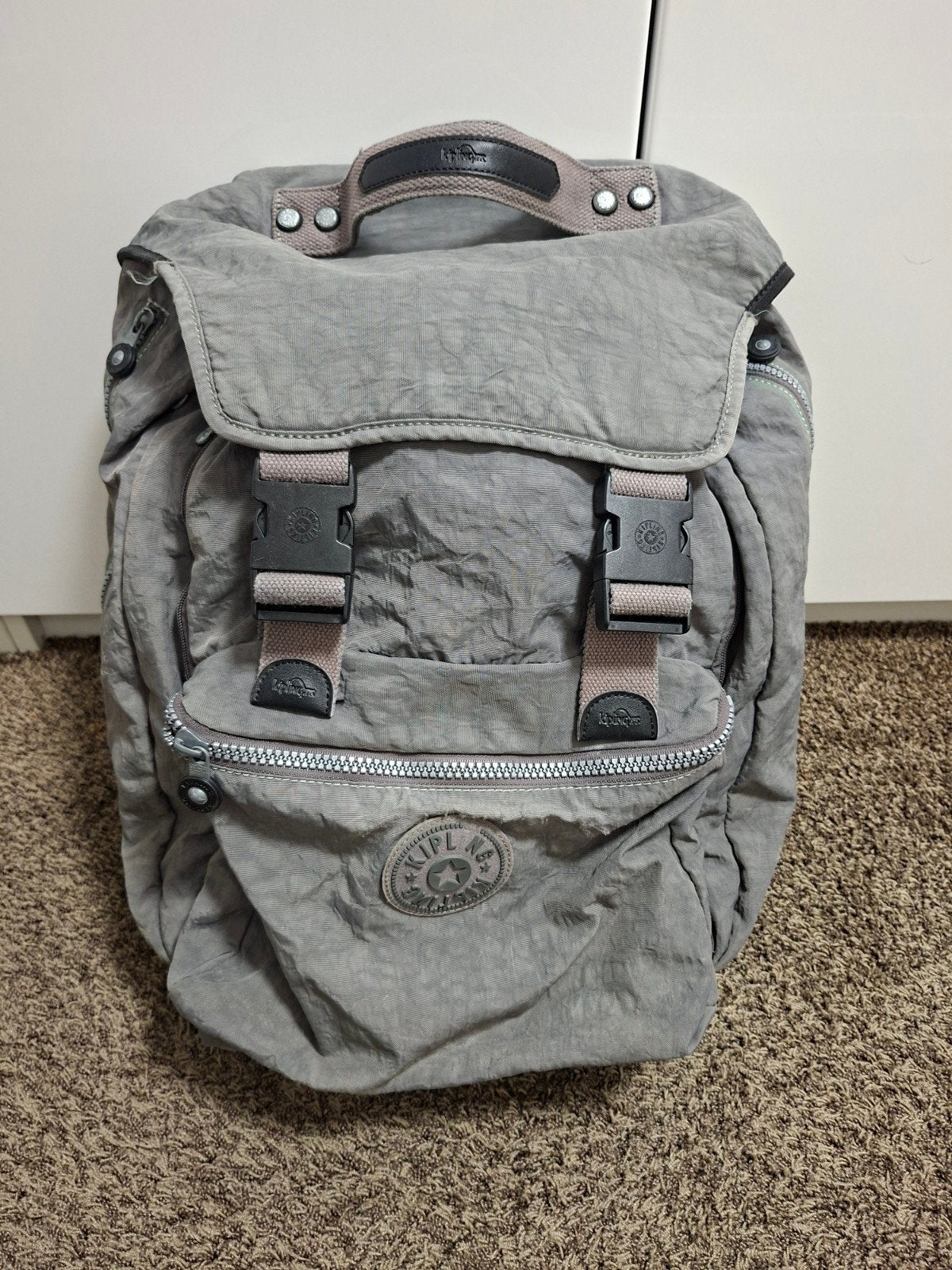 Kipling Grijze Rugzak, Sieraden, Tassen en Uiterlijk, Tassen | Rugtassen, Ophalen of Verzenden, Zo goed als nieuw, Kipling