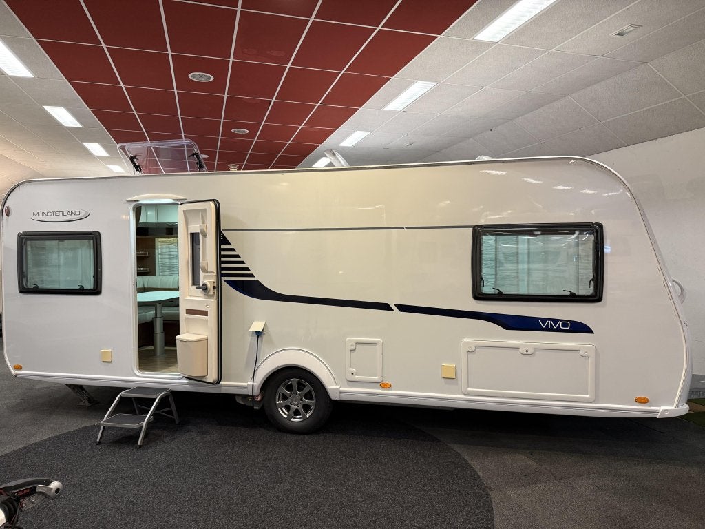 LMC MUNSTERLAND VIVO 520 E APARTE BEDDEN ZITGROEP TENT (TOP), Schokbreker, Bedrijf, 5 tot 6 meter, LMC en Münsterland