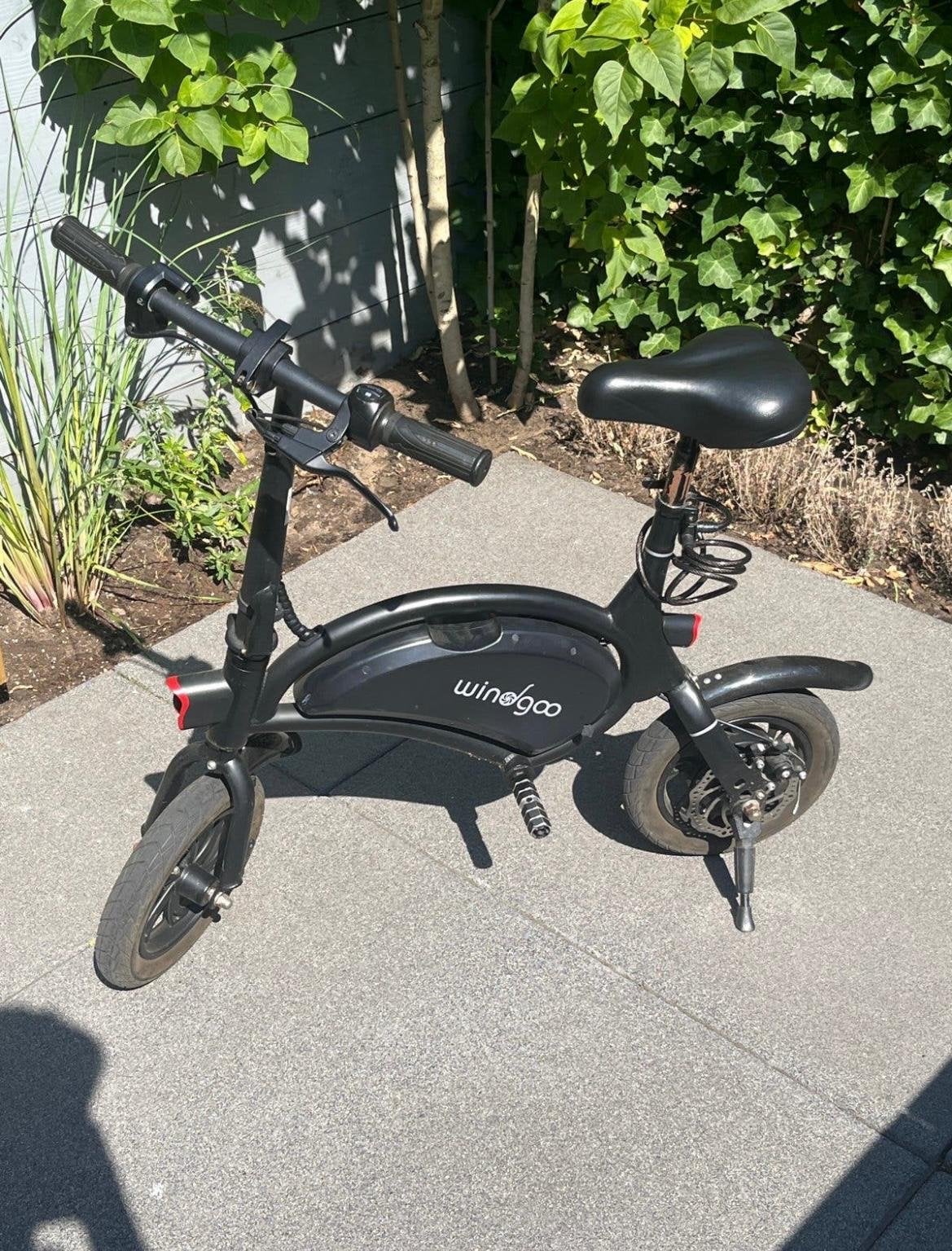 Windgoo B3 E-bike met gashendel en oplader, Fietsen en Brommers, Elektrische fietsen, Overige merken, Gebruikt, Ophalen of Verzenden