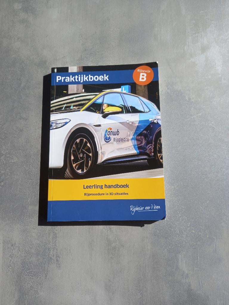 Praktijkboek Leerling handboek Rijbewijs B - ANWB, Ophalen of Verzenden, Gelezen, ANWB