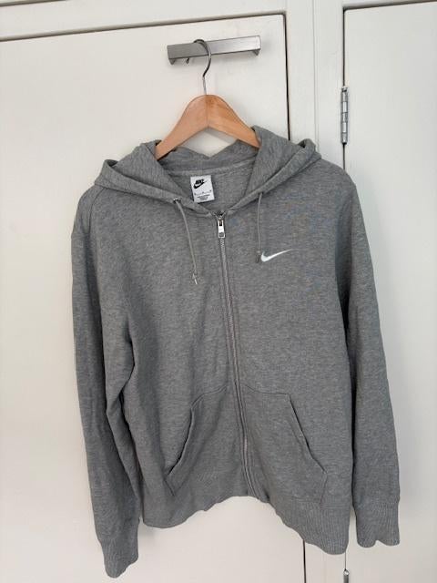Nike Hoodie met rits - Kleur Grijs - Maat M, Maat 48/50 (M), Nike, Ophalen of Verzenden, Zo goed als nieuw
