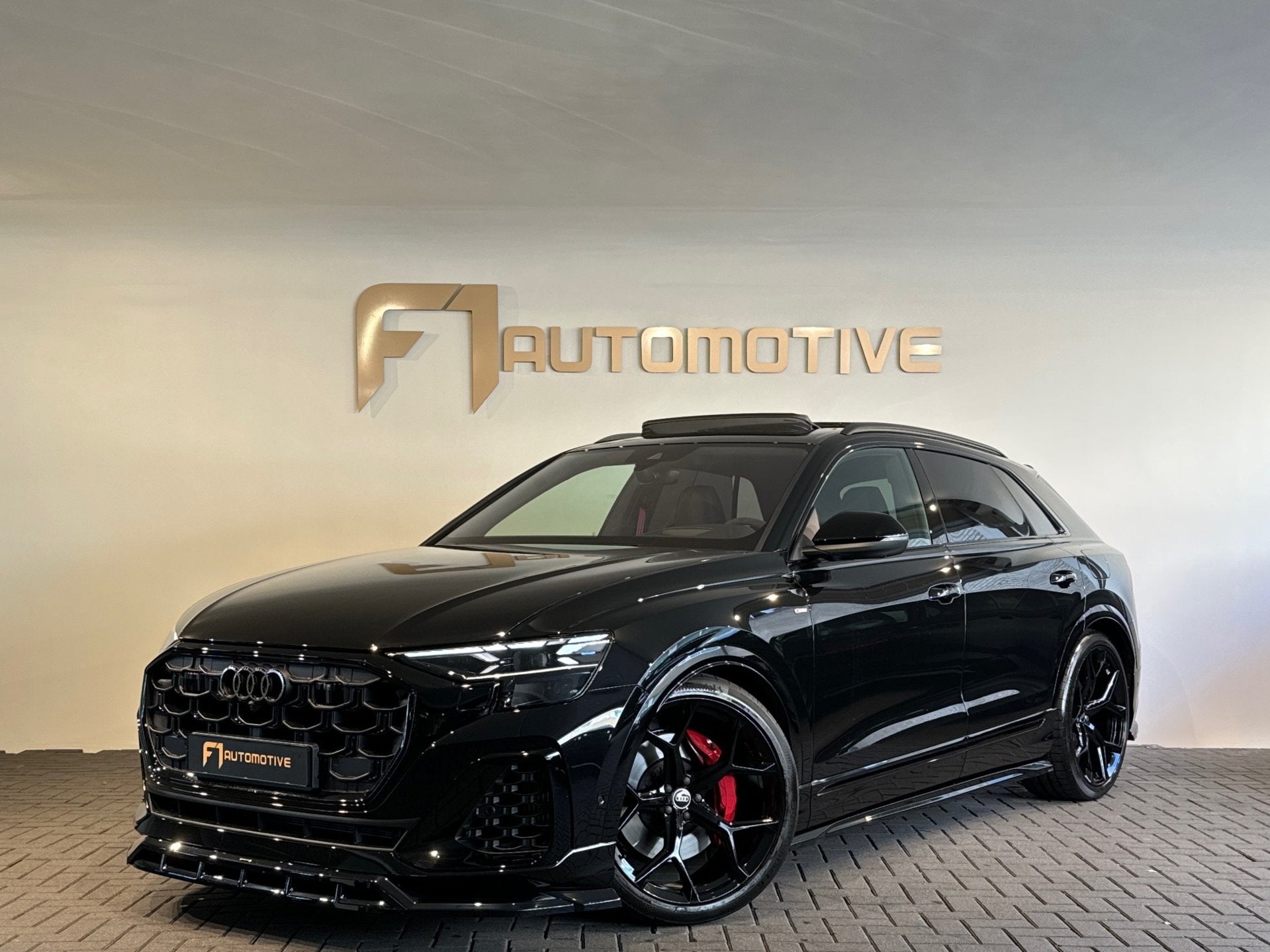 Audi Q8 60 TFSI e quattro S Line Comp Pano|RS Seat|HuD|Trekh, Automaat, Dealer onderhouden, Gebruikt, Zwart