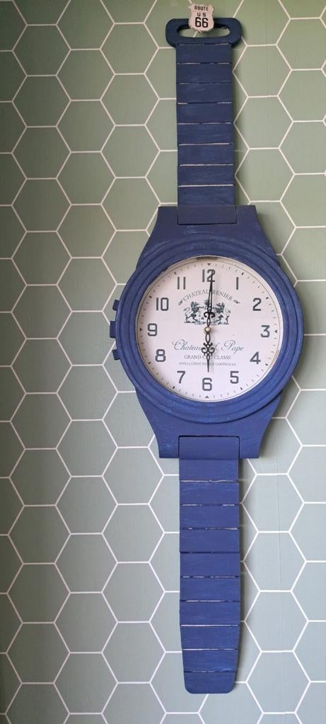 Wandklok., Ophalen, Zo goed als nieuw, Staal, Overige merken
