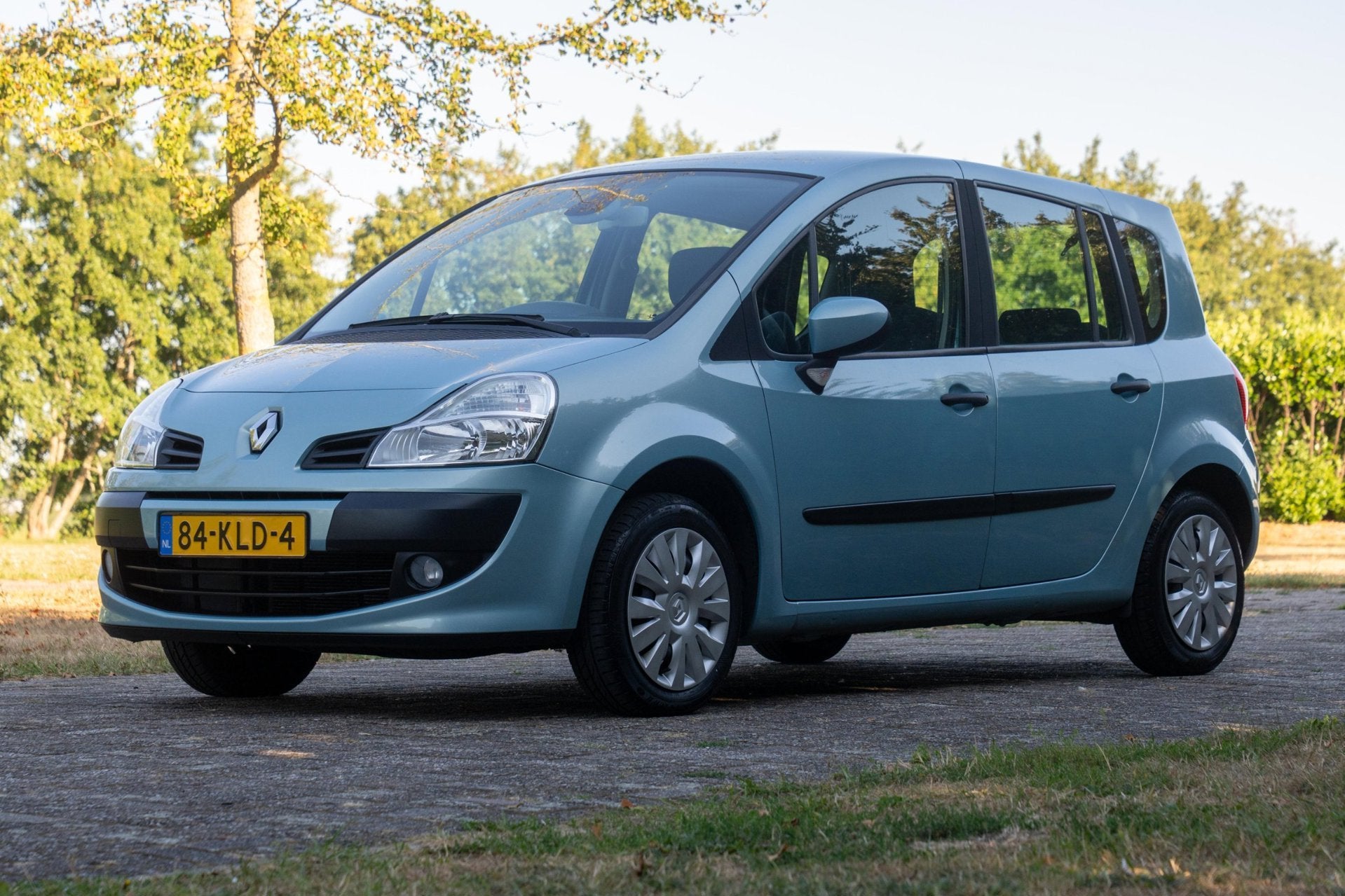Renault Grand Modus 1.2-16V Expression 72.700 km +NAP NL-aut, Stof, Gebruikt, Zwart, 4 cilinders