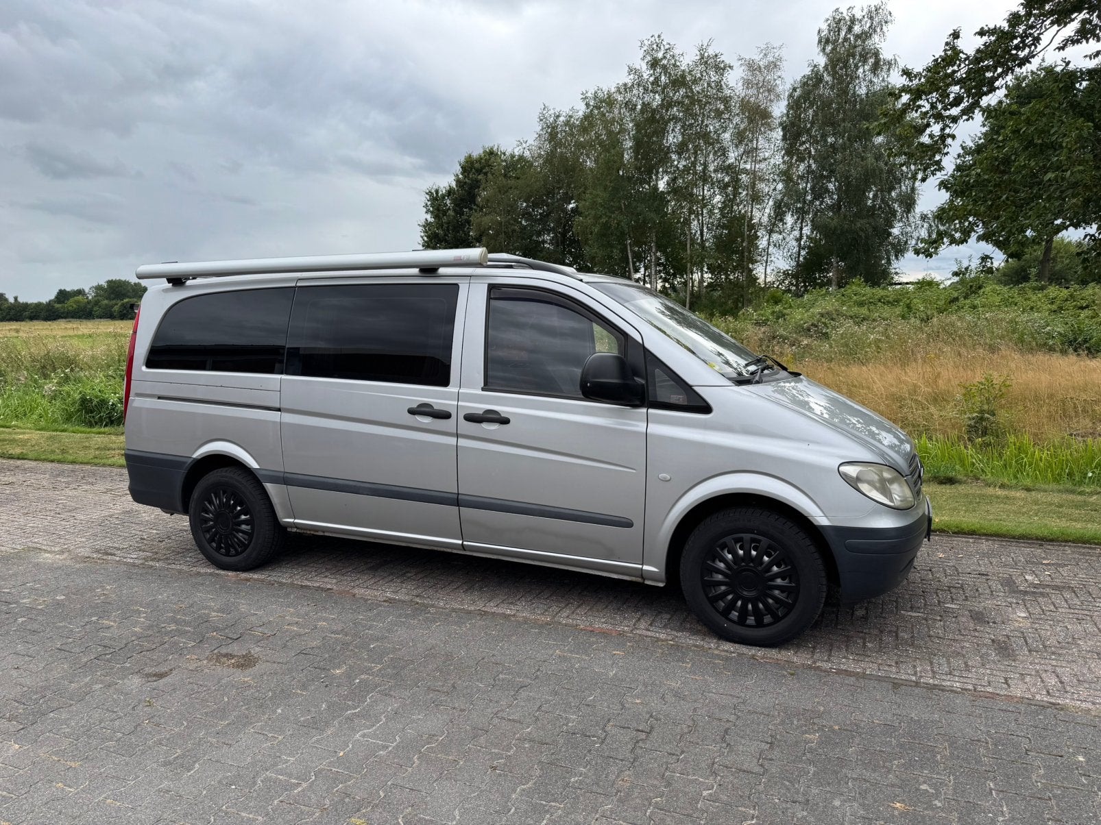 Mercedes-Benz Vito  Buscamper Automaat Airco, Automaat, Buscamper of Camperbus, Tot en met 2, Mercedes-Benz