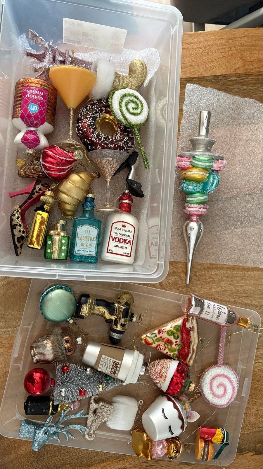 31 kerst ornamenten en 1 piek - Grote collectie, Ophalen, Meerkleurig, Overige stijlen, Zo goed als nieuw