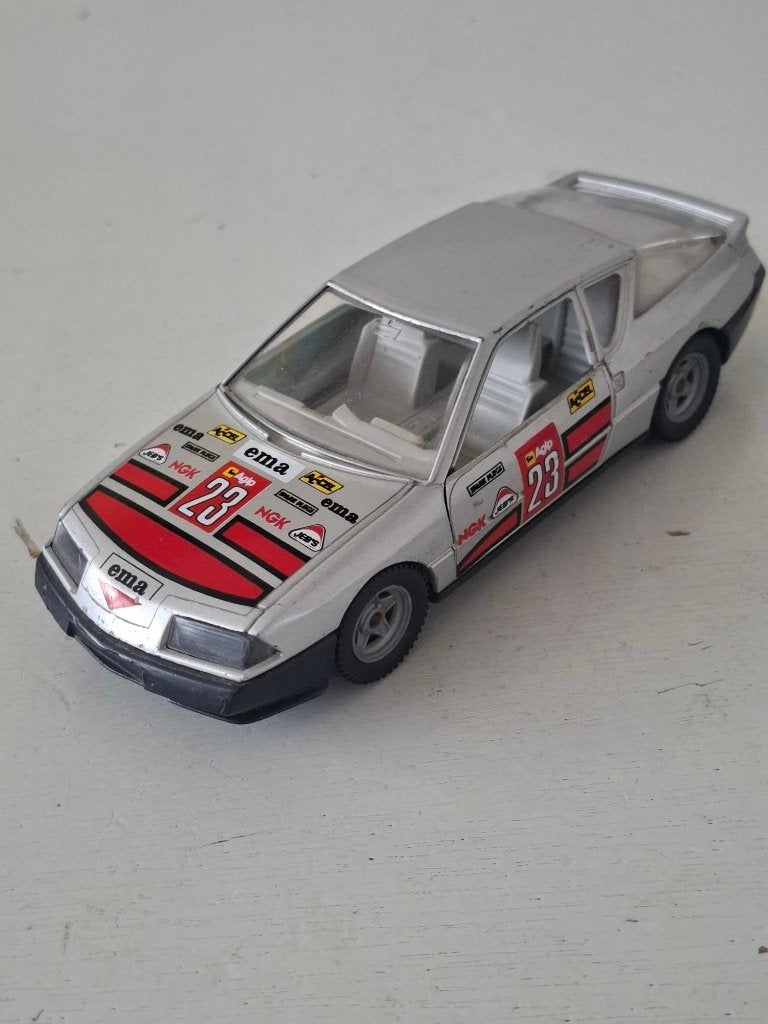 vintage Tonka Polistil Renault Alpine V6 rally jaren 80, Ophalen of Verzenden, Gebruikt, Auto, Bburago