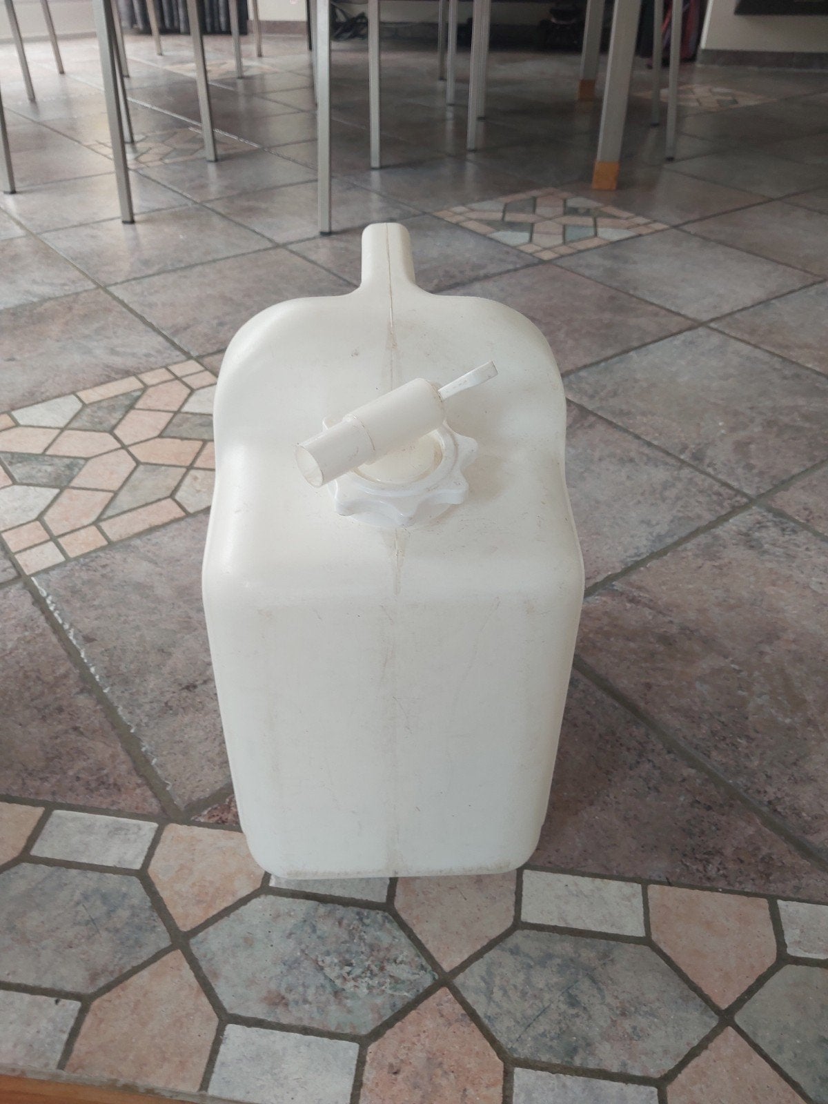 Water jerrycan 17,5 liter met kraantje, Ophalen, Gebruikt