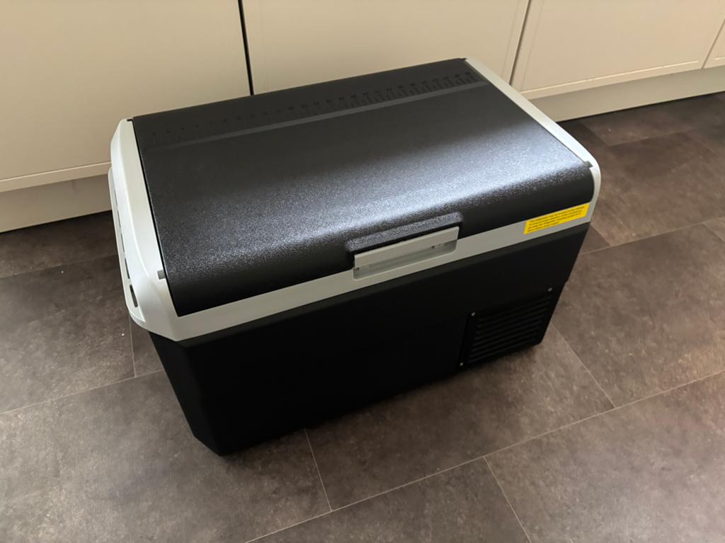 Nieuw! 40L compressor koelbox 12V/220V met app bediening, Ophalen, Nieuw, Koelbox, Compressor