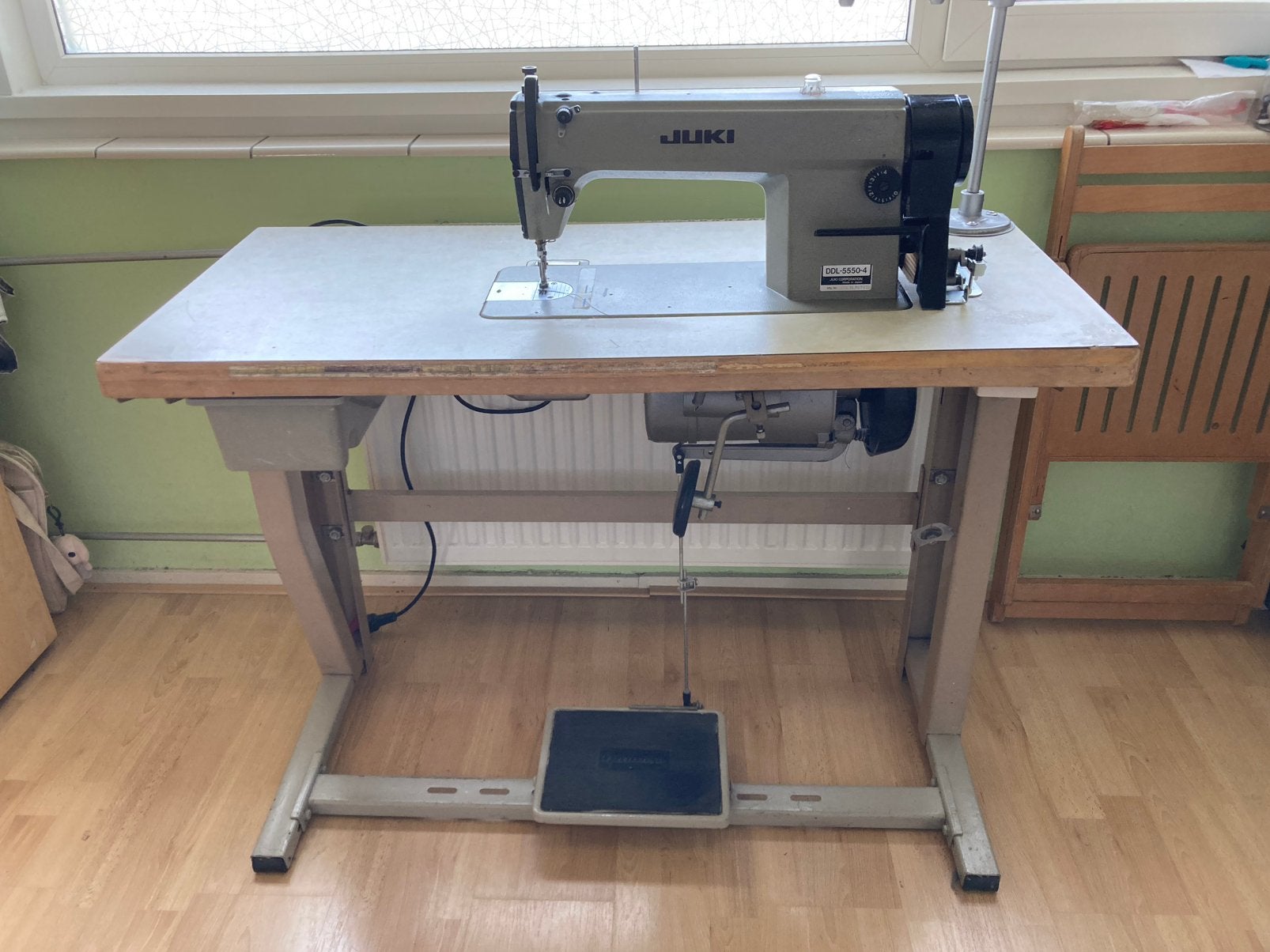 Juki DDL-5550-4 Professionele Naaimachine, Gebruikt, Naaimachine, Industrieel, Ophalen