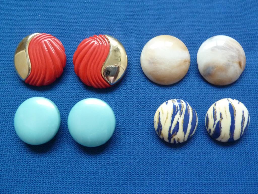 vintage clip oorbellen igs, Sieraden, Tassen en Uiterlijk, Oorbellen, Ophalen of Verzenden, Zo goed als nieuw, Goud, Overige materialen