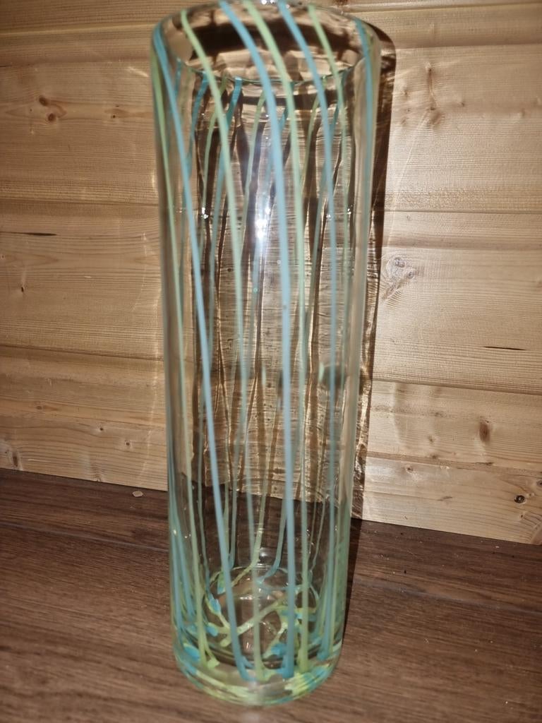 Glazen vaas met kleurrijke spiraalpatronen - 30cm hoog, Ophalen of Verzenden