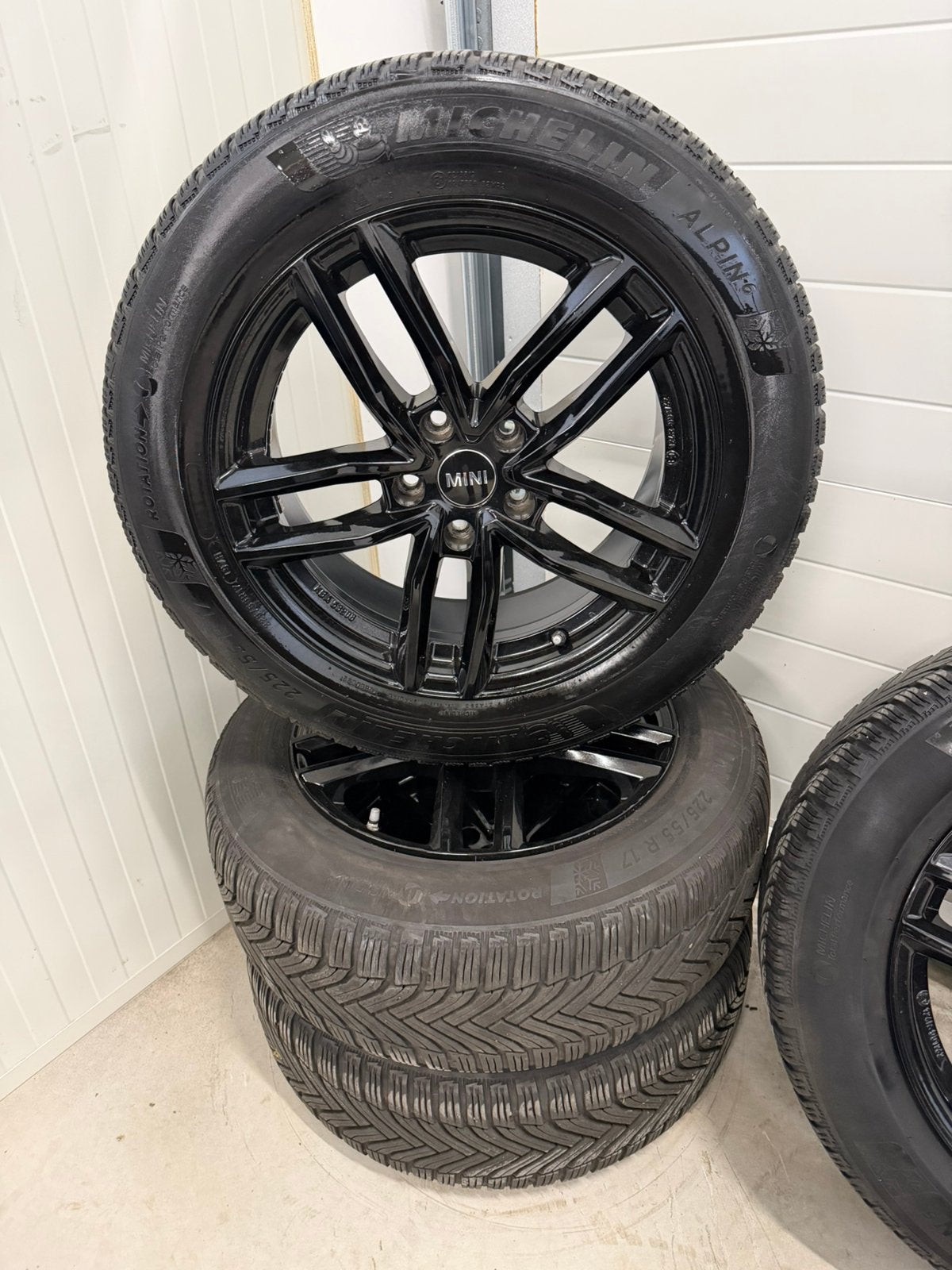 Mini velgen 17 inch met winterbanden 5x112, Auto-onderdelen, Banden en Velgen, Banden en Velgen, 17 inch, 225 mm, Winterbanden