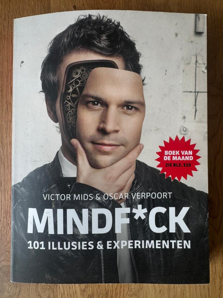 Mindfuck Victor Mids, Boeken, Ophalen, Zo goed als nieuw